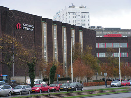 Het plan is nu het gehele Rotterdamse wetenschappelijk en hoger onderwijs aan de gemeente Rotterdam over te dragen.