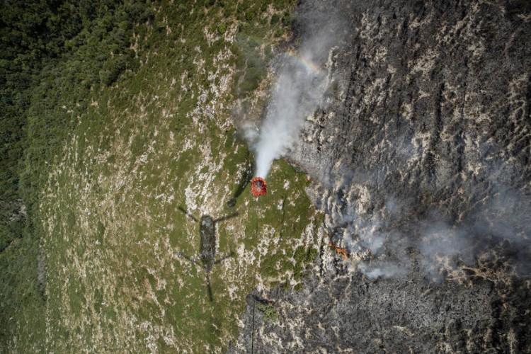 Nederlandse Chinooks helpen blussen in Spanje