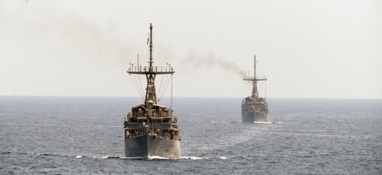 Strijd om A-bom Iran werd strijd om Straat van Hormuz