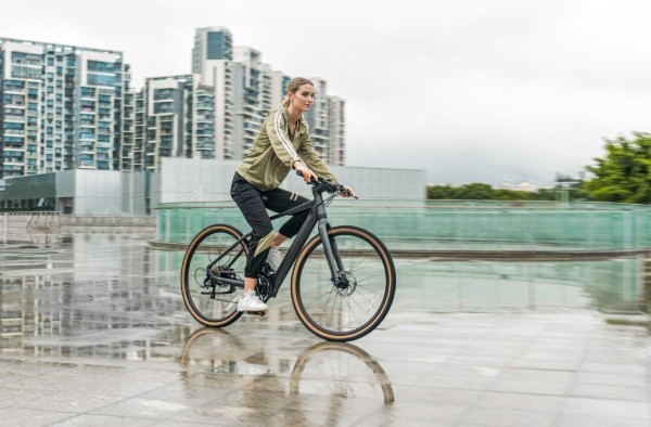 Lichtgewicht elektrische fiets: wanneer is minder gewicht echt beter?