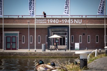 Beestachtige wandeltour door de Coolhaven ism Platform Wederopbouw Rotterdam