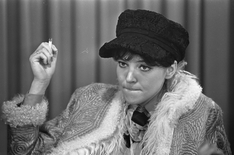 Anna Karina (1940-2019) muze van Jean-Luc Godard