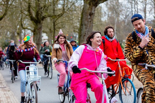 7 mei  19:00 uur fietsmanifestatie Jongeren in Rotterdam